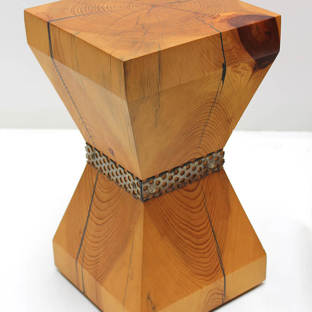 RESCUE R106 - WOODSWAN - Tree Stump Furniture & Coffee Tables