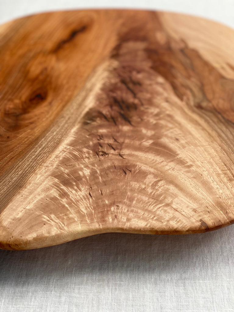 Extra large roundish Charcuterie board OT120